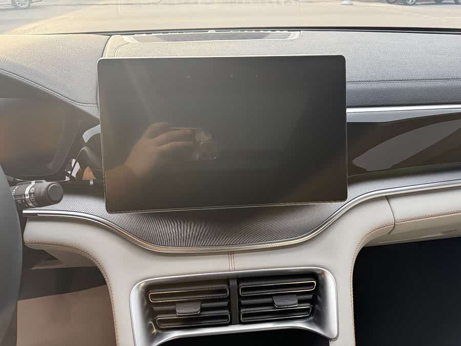 BYD Song Plus New Energy 2024 car image #12