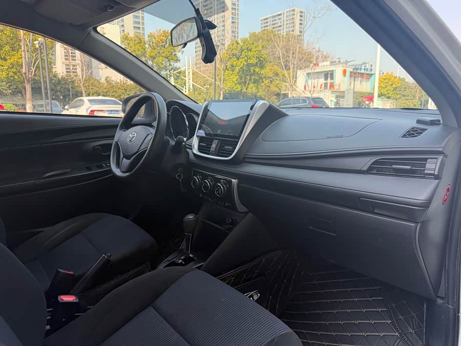 Toyota Yaris L Zhixiang 2019 immagine di auto #12