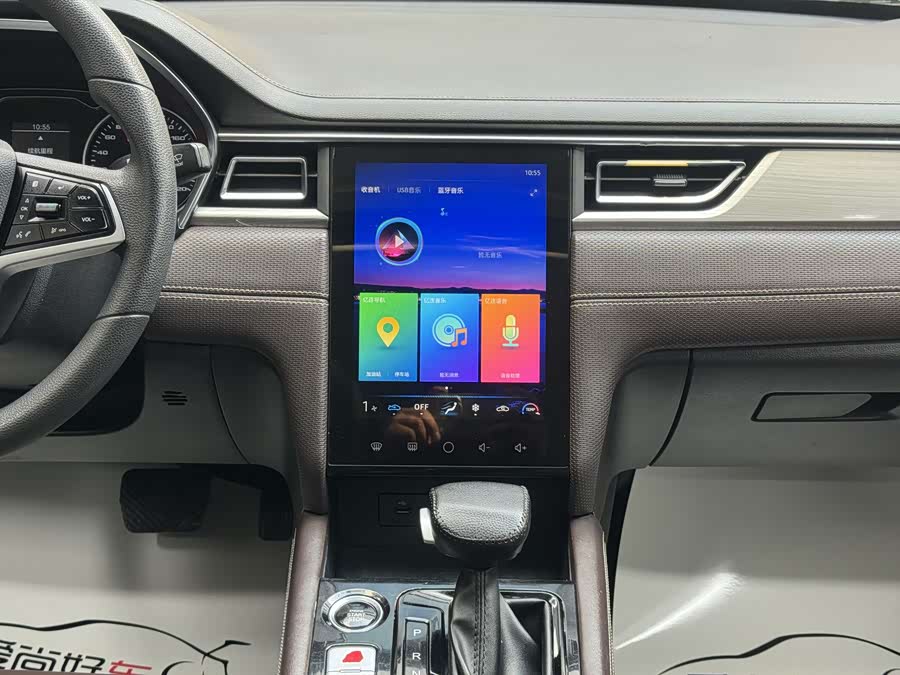 JAC 2020 car image #12