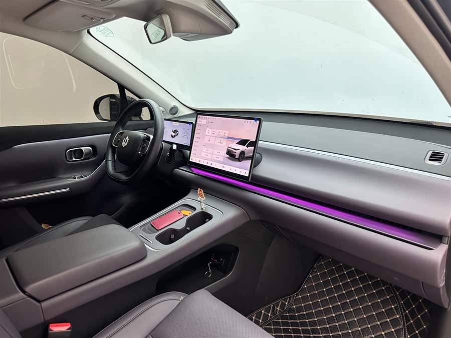 零跑汽车 零跑C10 2025 汽车图片 #12