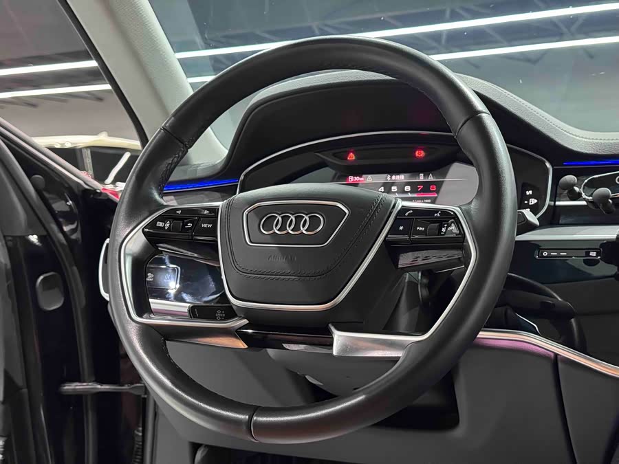 Audi A8 2023 imagen de coche #12