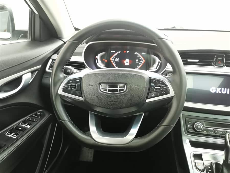 GEELY Emgrand 2019 car image #12