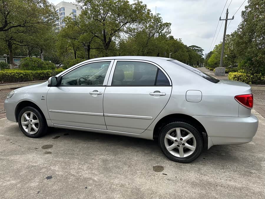 Toyota Corolla (Classic) 2011 car image #12