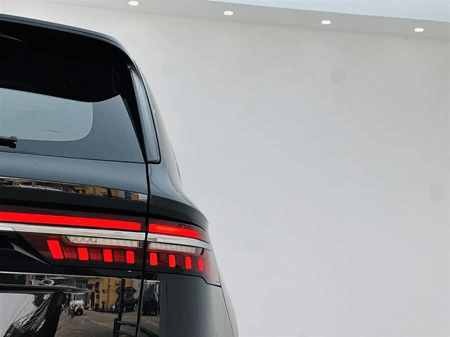 GEELY Monjaro 2022 car image #12