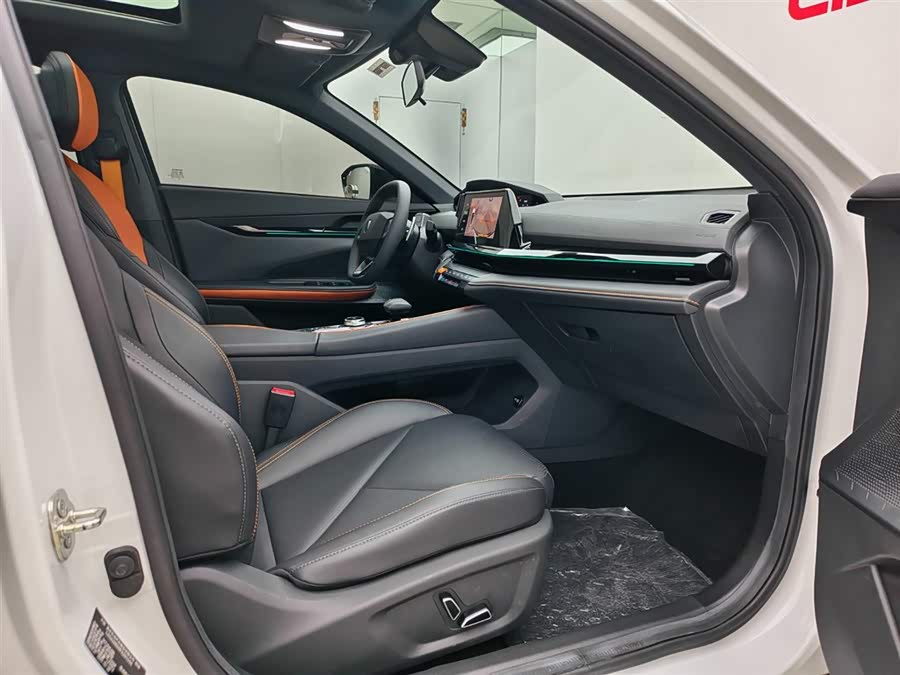 Changan UNI-V 2023 immagine di auto #12