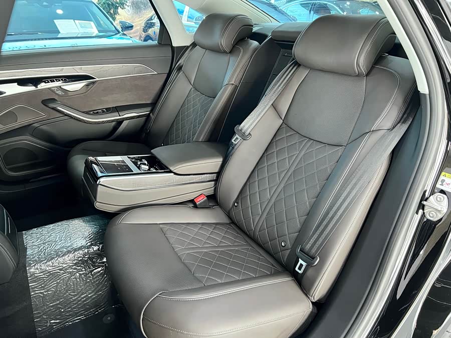 奥迪 奥迪A8 2025 汽车图片 #12