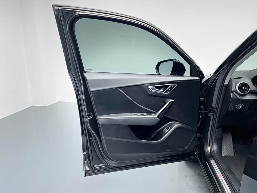 Audi Q2L 2022 imagem de carro #12