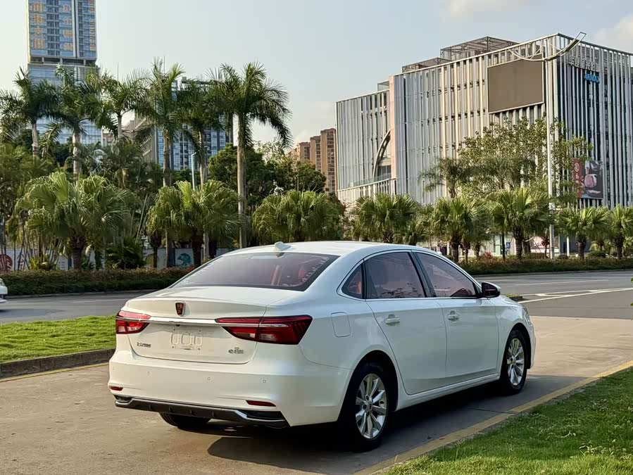 Roewe i6 New Energy 2018 car image #12