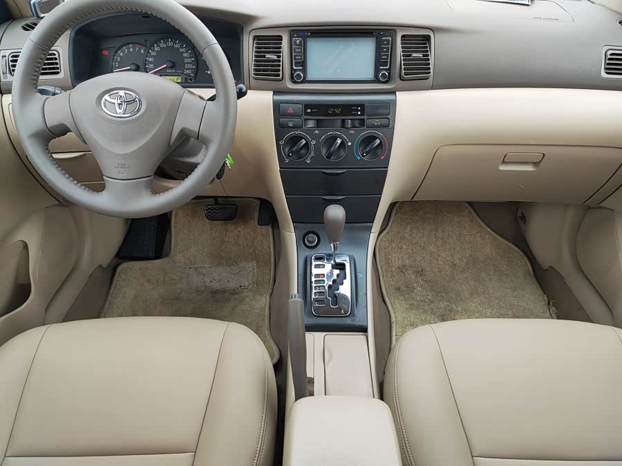 Toyota Corolla (Classic) 2011 car image #12