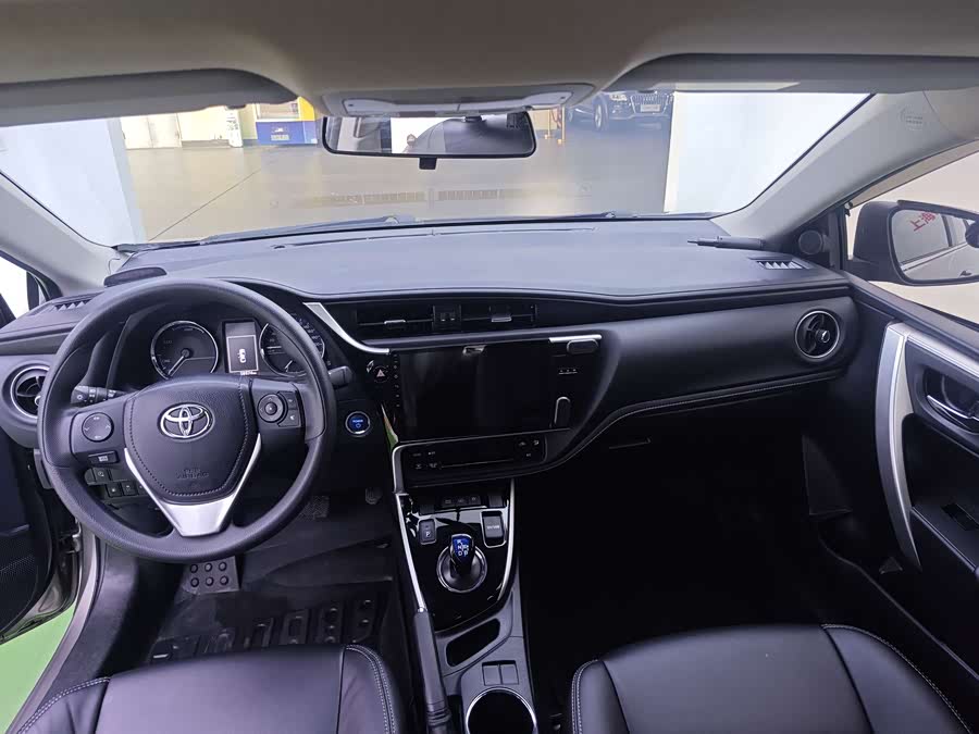 Toyota Corolla Hybird E+ 2020 car image #12