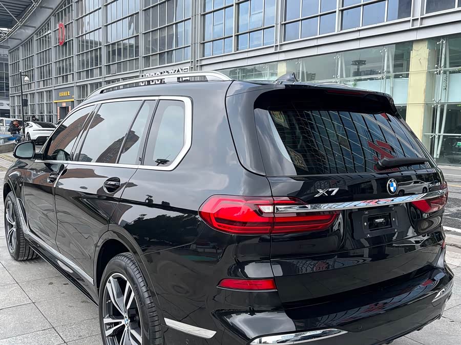 BMW X7 2019 imagen de coche #12