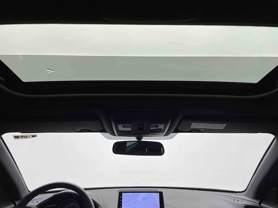 Mazda CX-4 2023 car image #12