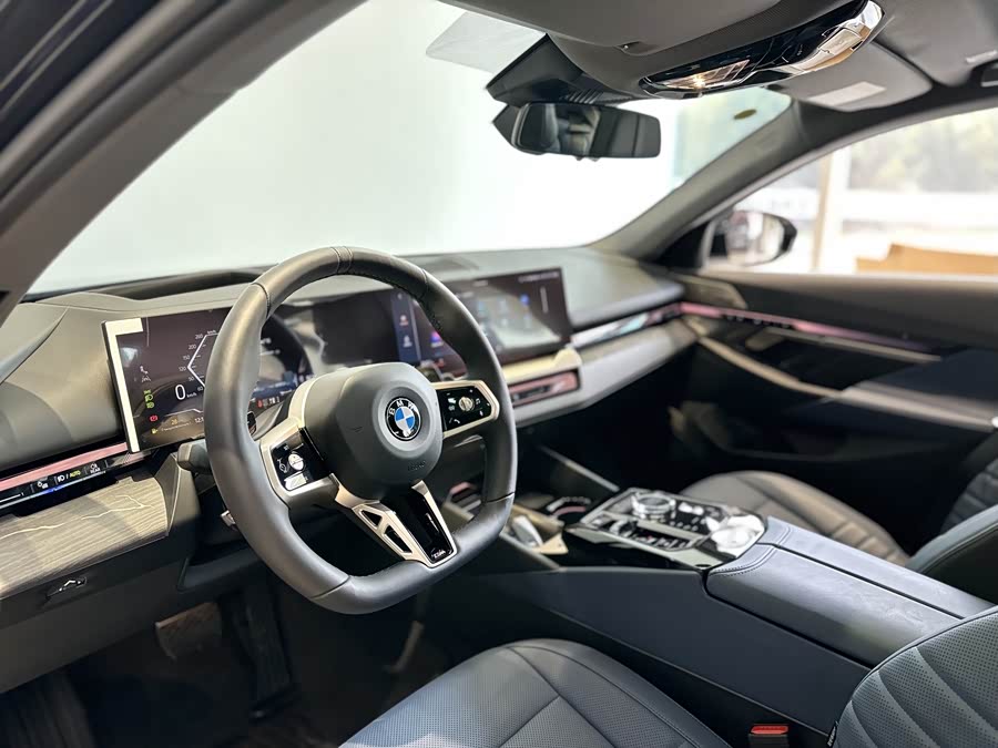 BMW 5 Series 2025 car image #12