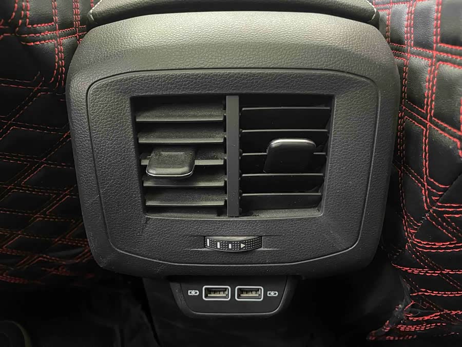 Volkswagen Tacqua 2023 car image #12