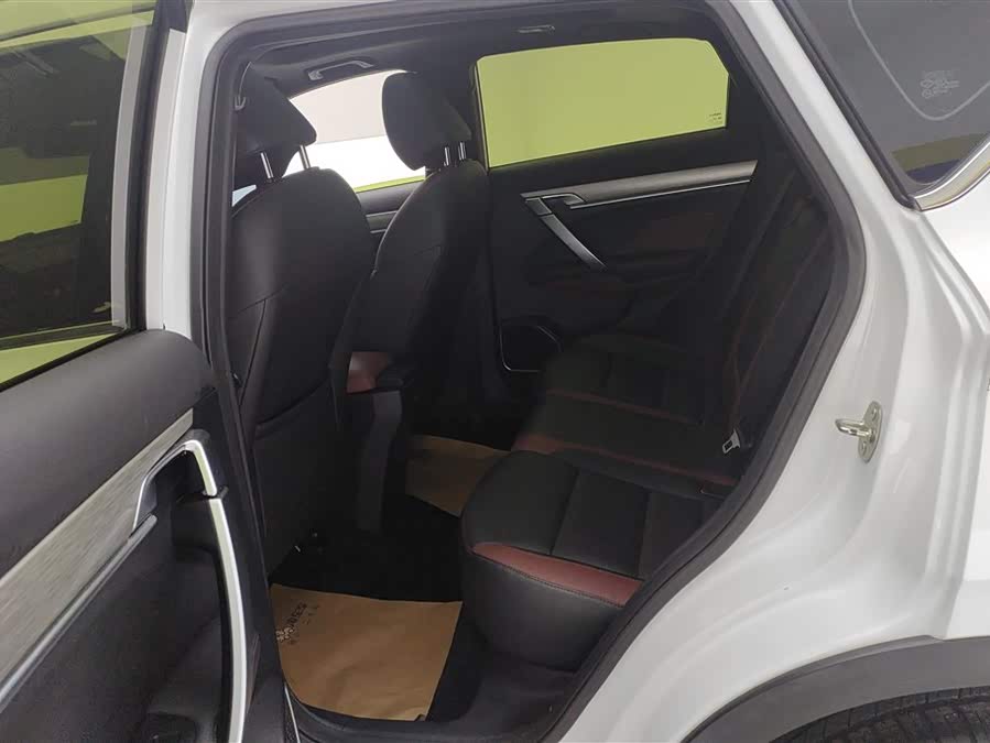 GEELY Coolray 2019 #12 GEELY Coolray 2019 car image #12