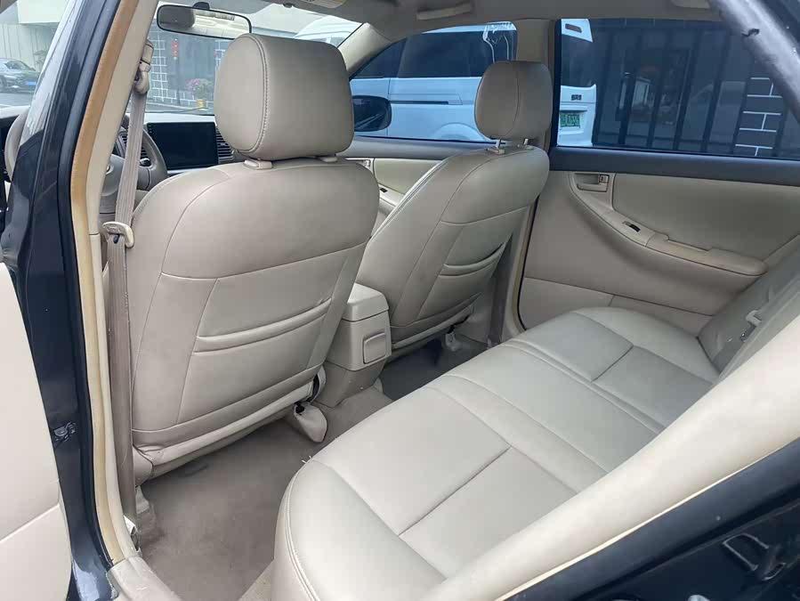 Toyota Corolla (Classic) 2010 car image #12