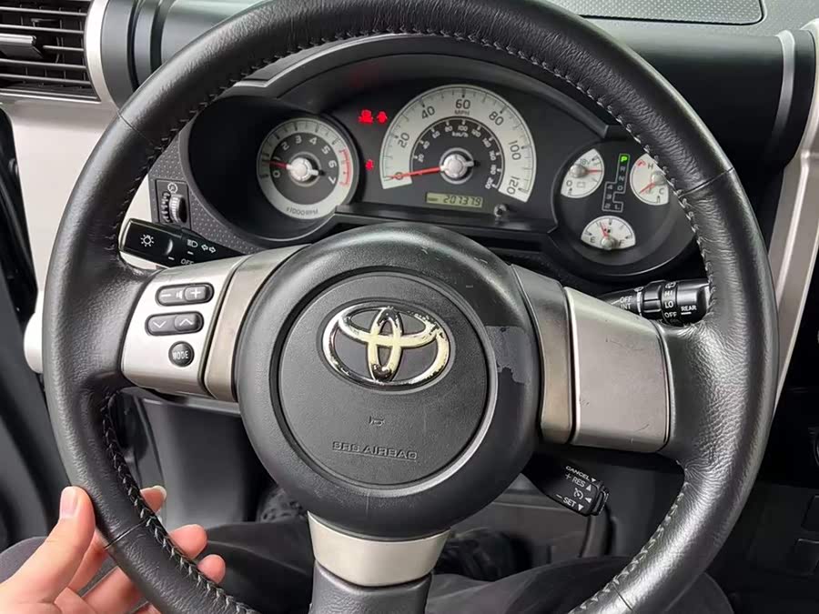 Toyota FJ Cruiser 2007 car image #12