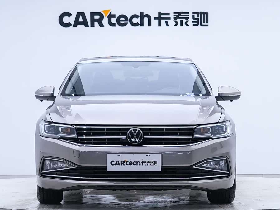 Volkswagen Bora 2021 car image #12