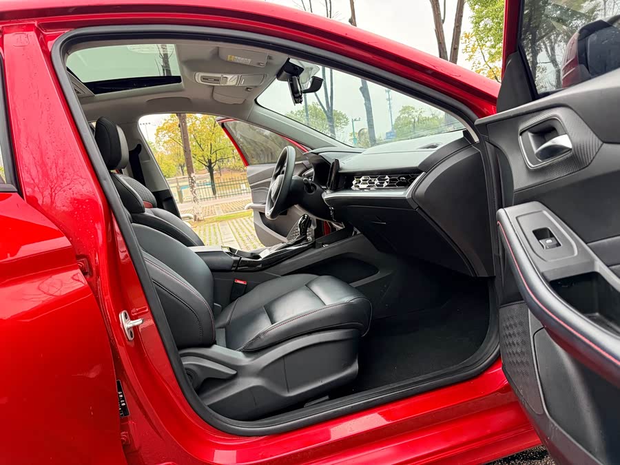 MG 5 2020 car image #12