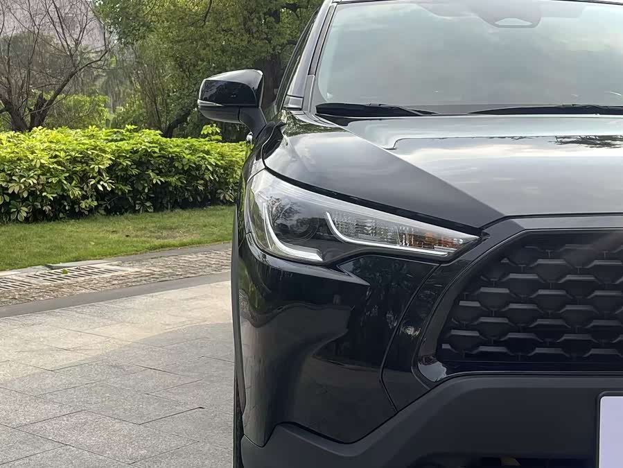 Toyota Corolla Cross 2023 car image #12