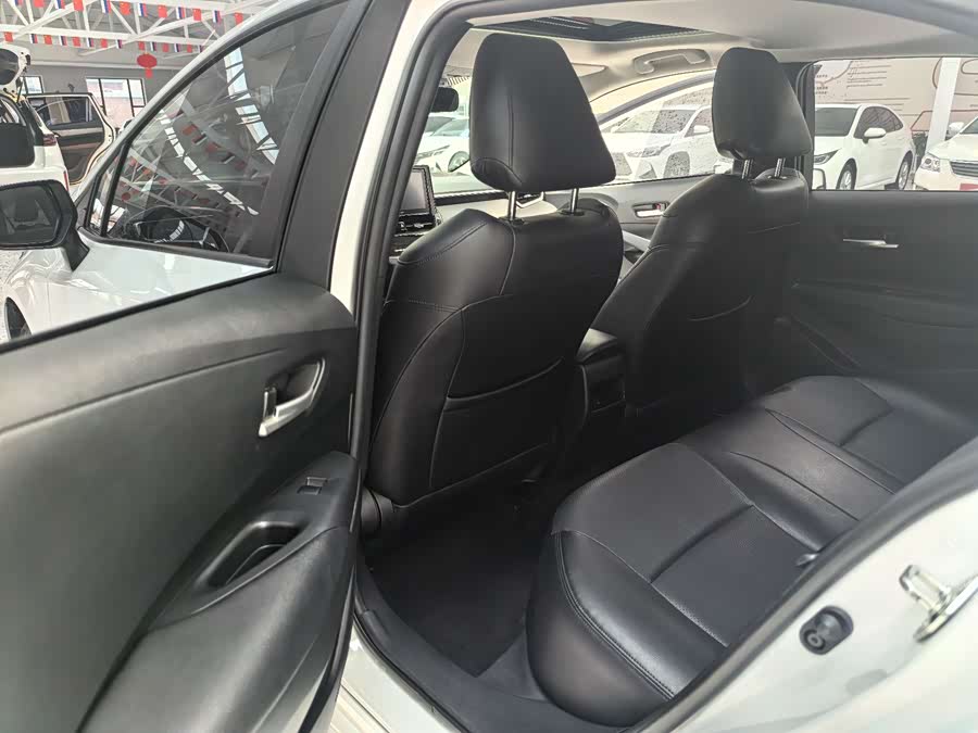 Toyota Corolla 2023 car image #12