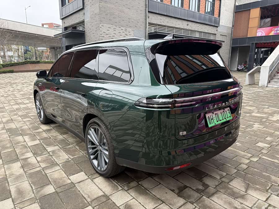 零跑汽车 零跑C16 2025 汽车图片 #12