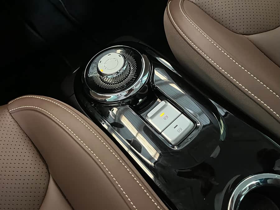 Wuling Binguo 2023 изображение автомобиля #12