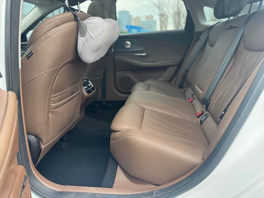 Chery Arrizo 8 2023 car image #12