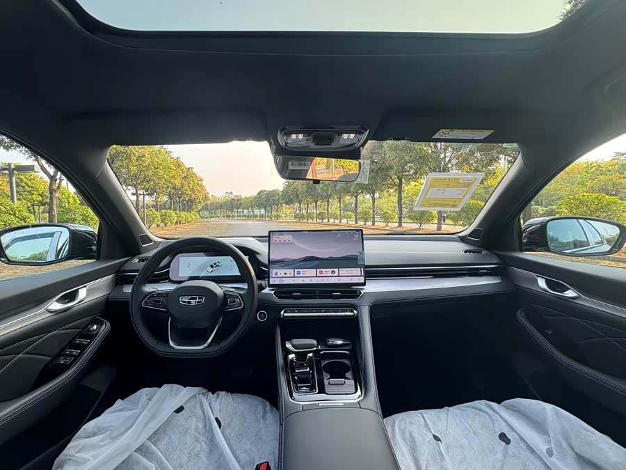 GEELY Preface 2025 изображение автомобиля #12