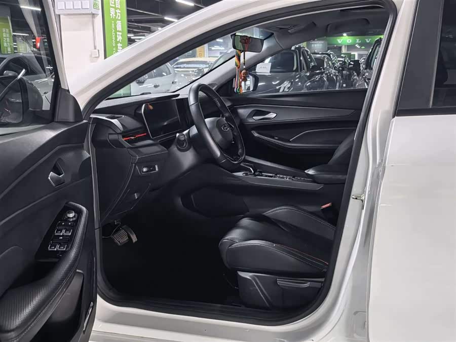 GEELY Binray 2022 car image #12