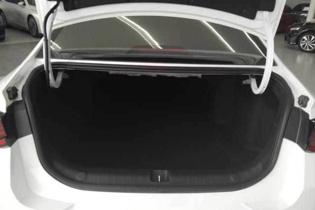 GEELY Emgrand L HiP 2023 car image #12