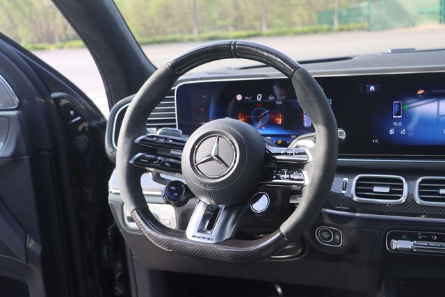 Mercedes-Benz GLS AMG 2024 imagem de carro #12