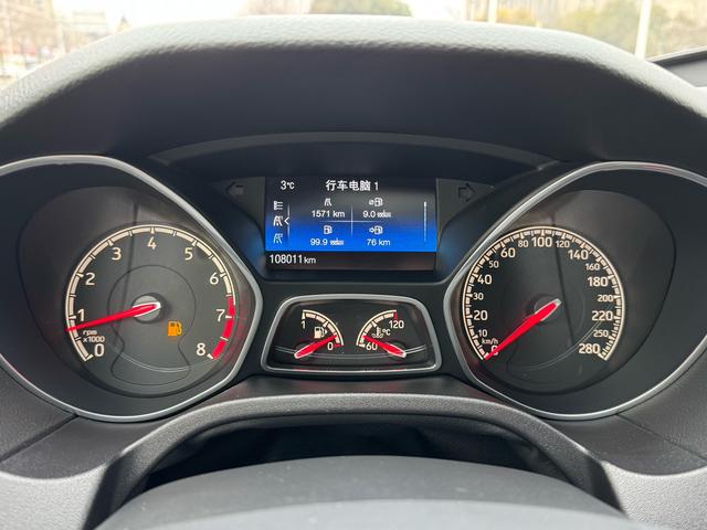 Ford Focus (Imported) 2017 car image #12