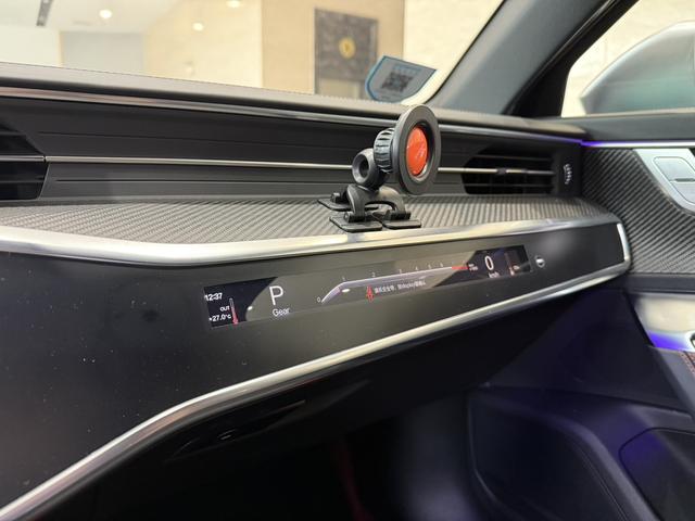 Audi RS 6 2021 car image #12