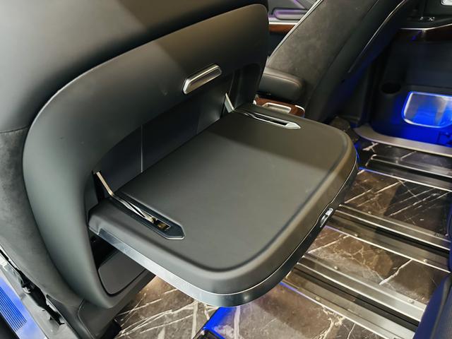 HongQi HQ9 PHEV 2024 immagine di auto #12