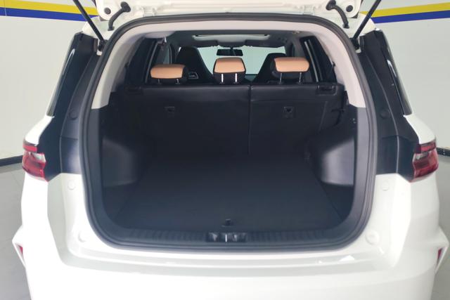 GEELY OkavangoPRO 2024 #12 GEELY OkavangoPRO 2024 car image #12