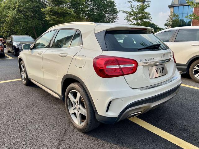 Mercedes-Benz GLA Class (Imported) 2015 #12 Mercedes-Benz GLA Class (Imported) 2015 car image #12