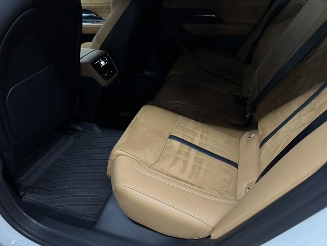 Mazda EZ-6 2024 immagine di auto #12