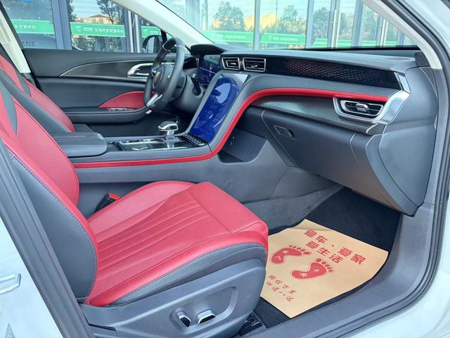 HongQi H6 2024 #12 HongQi H6 2024 car image #12