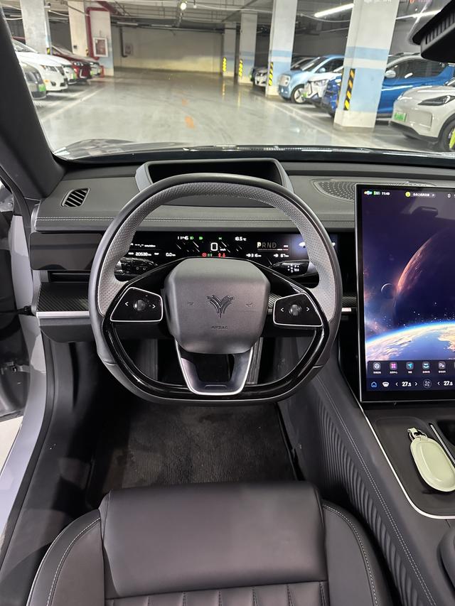 哪吒汽车 哪吒S猎装 2024 #12 哪吒汽车 哪吒S猎装 2024 汽车图片 #12