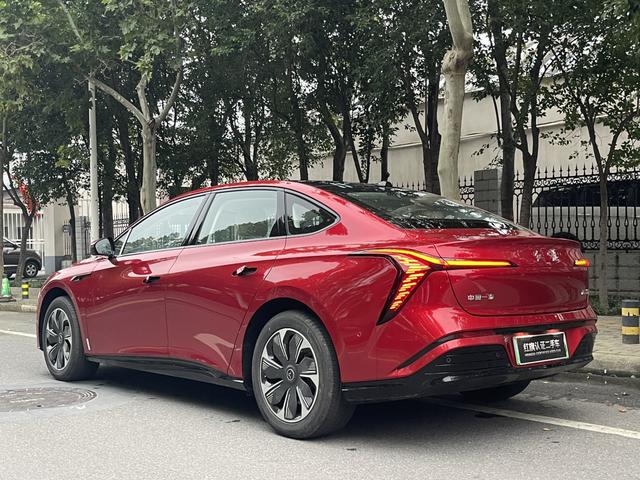 HongQi TianGong 05 2025 car image #12