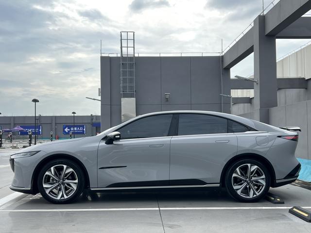 马自达 马自达EZ-6 2024 汽车图片 #12