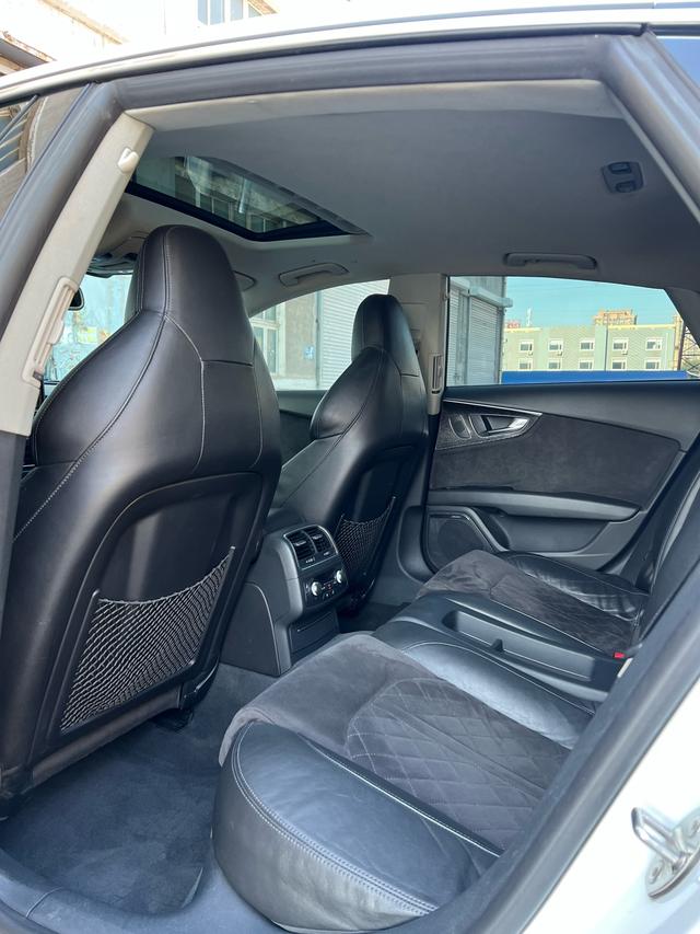 Audi S7 2013 immagine di auto #12