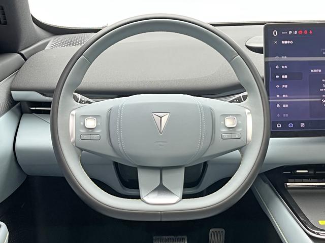 Deepal S05 2025 #12 Deepal S05 2025 car image #12