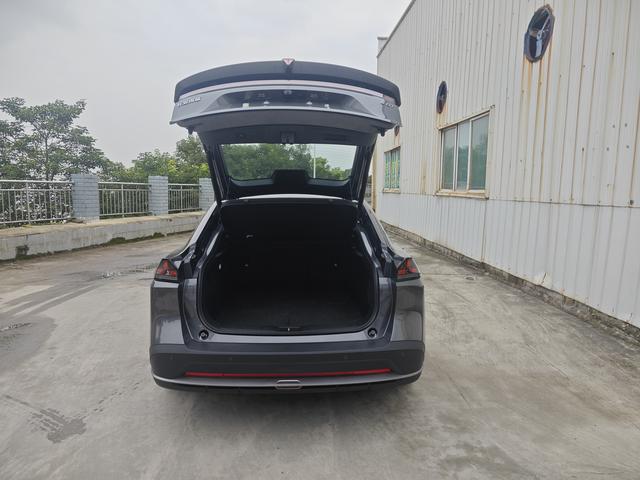 Deepal L07 2025 immagine di auto #12