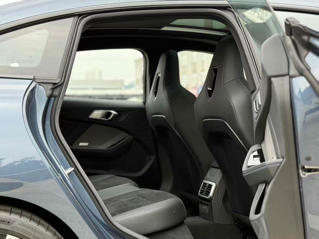 BMW 2 Series 2025 #12 BMW 2 Series 2025 immagine di auto #12