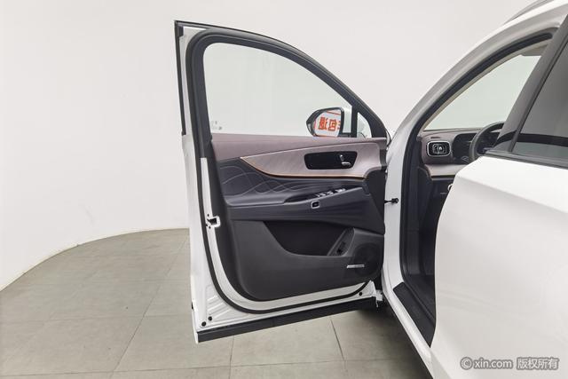 Chery Tiggo9 C-DM 2025 #12 Chery Tiggo9 C-DM 2025 car image #12