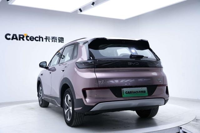 BYD Sea Lion 05 EV 2025 #12 BYD Sea Lion 05 EV 2025 car image #12