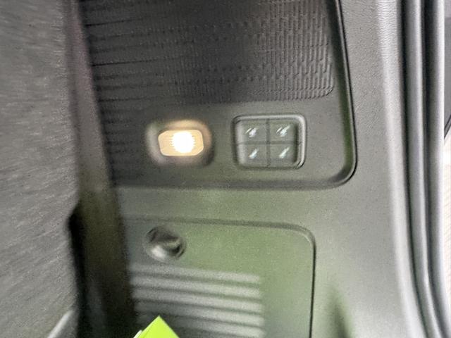 HongQi HQ9 2023 car image #12