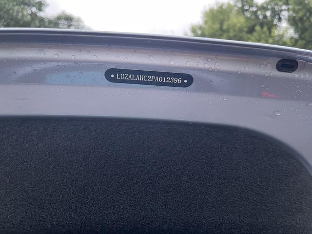 哪吒汽车 哪吒GT 2023 汽车图片 #12